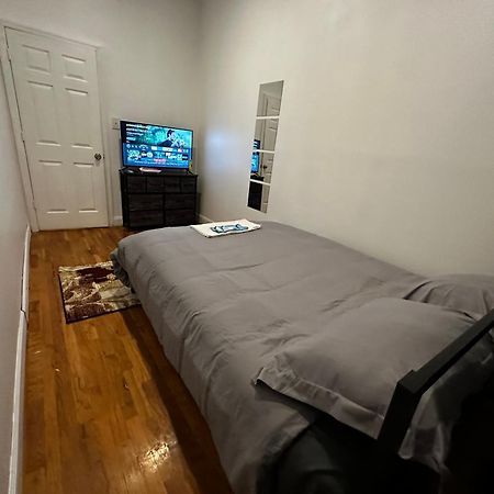 Cozy Townhouse In Harlem Apartman New York Kültér fotó